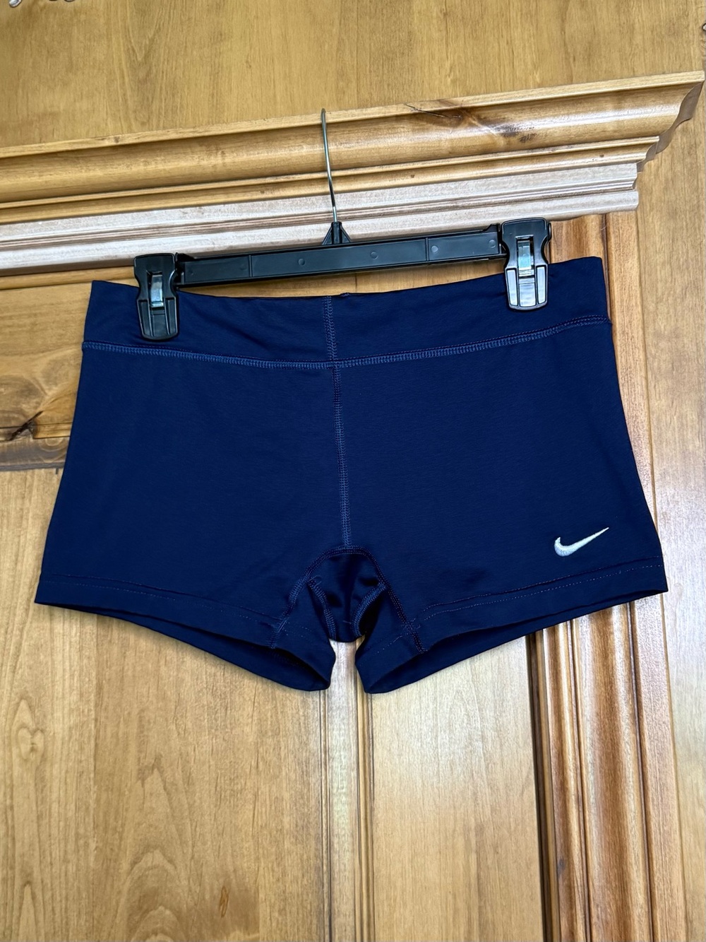 Nike Dri-FIT Women’s Navy Compression Shorts Size Medium